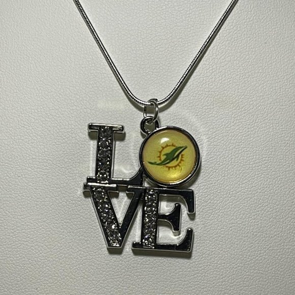 Miami Dolphins NFL LOVE Charm Necklace NEW!! - Picture 1 of 3